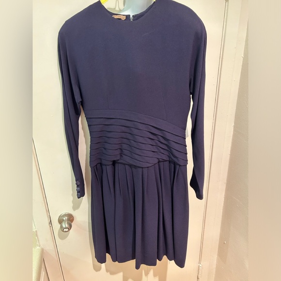 VINTAGE NAVY BLUE OVER THE KNEE DRESS - Picture 12 of 16